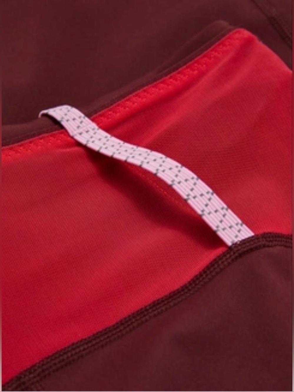 NWT - Peak Performance Light Short Tights in Obscure - Picture 4 of 15